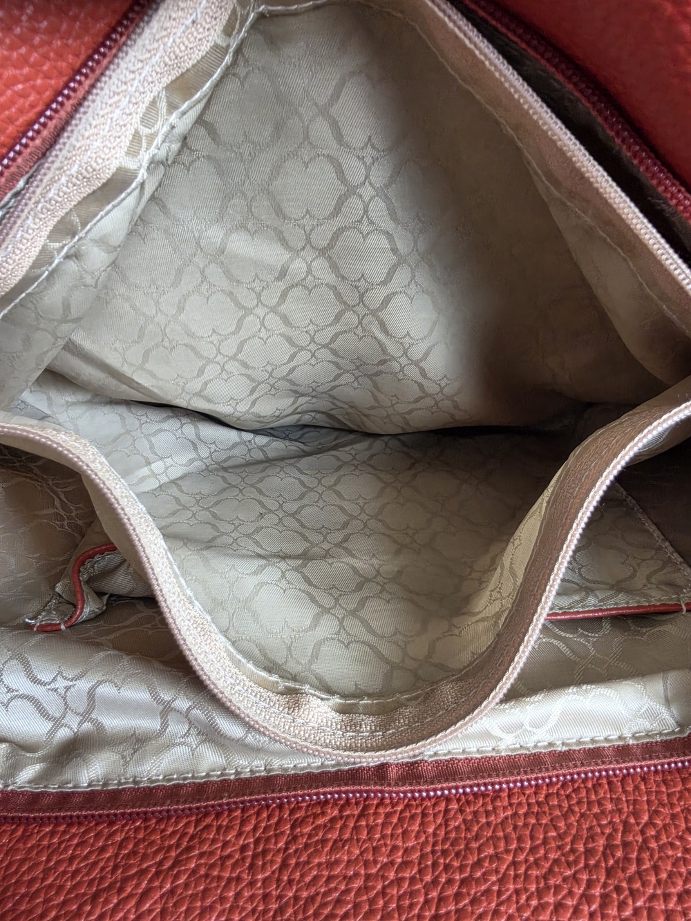 Vera Pelle Pebbled Leather Shoulder Hobo in Burnt Orange - Picture 13 of 13